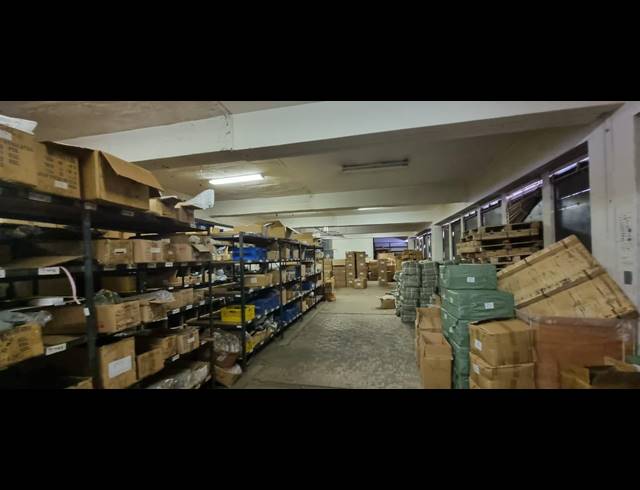 7,175M² WAREHOUSE FOR SALE IN NEW CENTRE